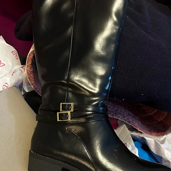Brand new boots from Kohl’s size 10 and 11 available never worn new tags - Picture 5 of 13